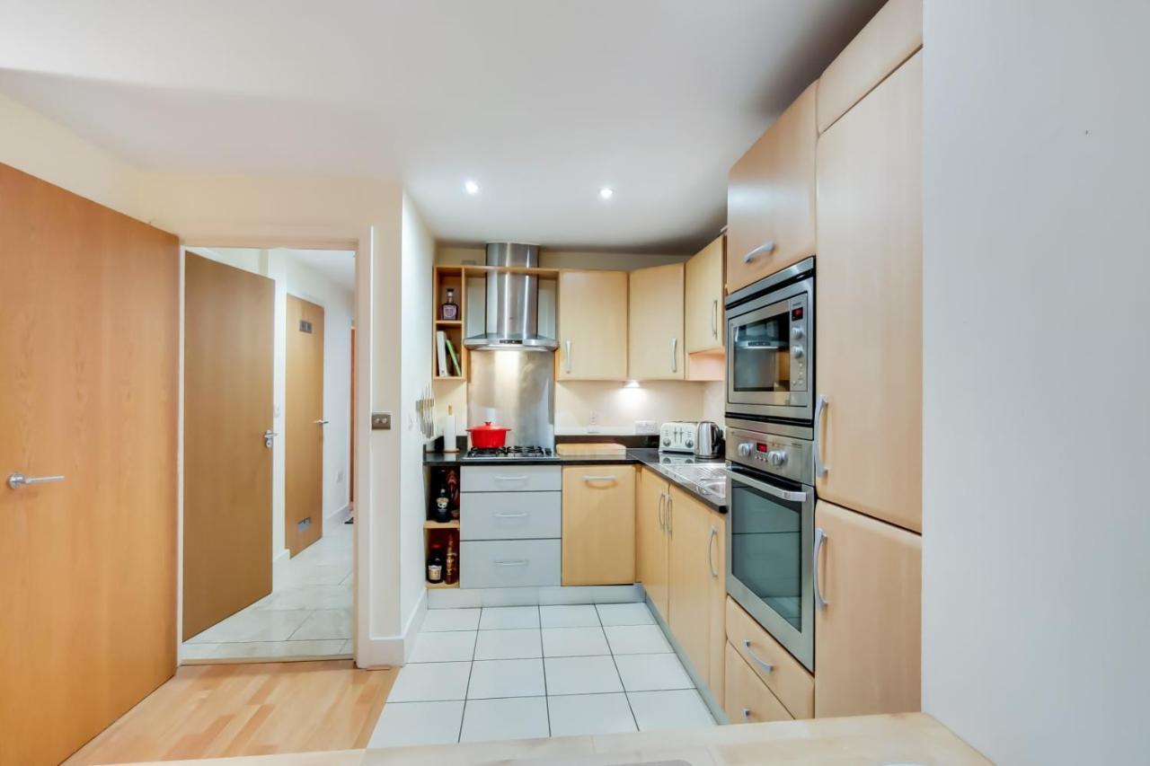 Spacious 2 Bed 2 Bath Kings Cross Apartment 런던 외부 사진