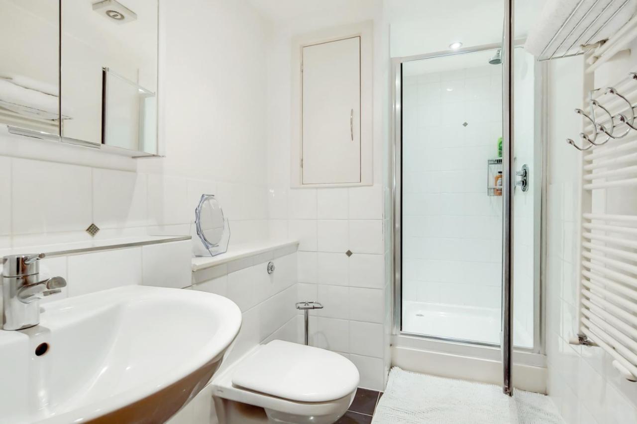 Spacious 2 Bed 2 Bath Kings Cross Apartment 런던 외부 사진